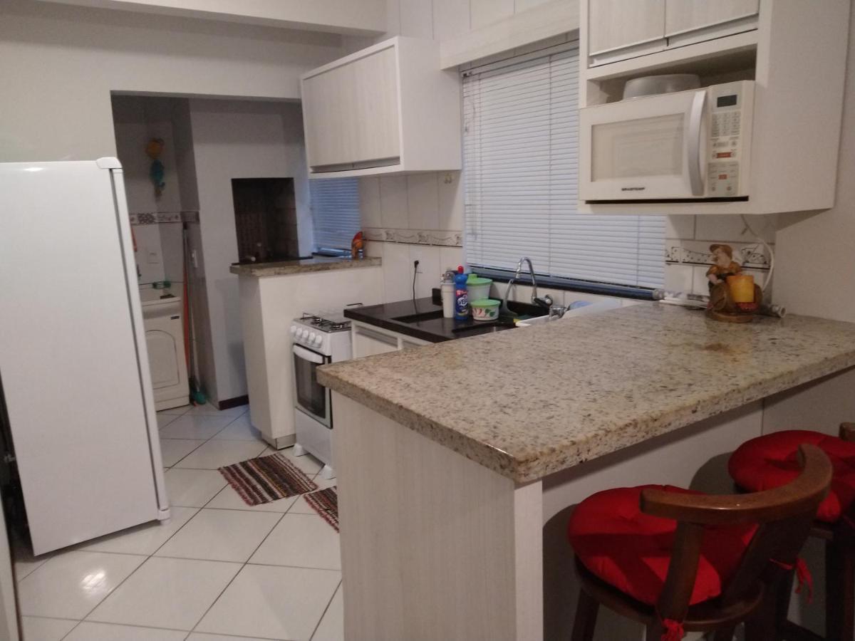 Aconchegante Apartamento Pe Na Areia Na Praia De Ingleses Gaivotas 70M Do Mar Florianópolis Eksteriør billede